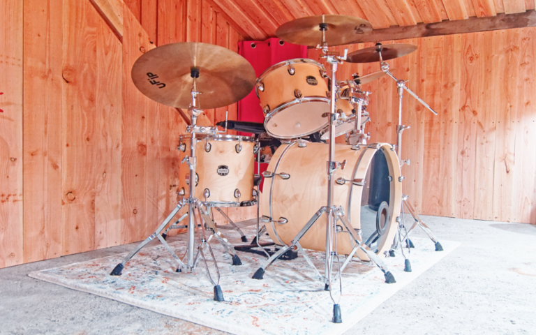Studio 3MB