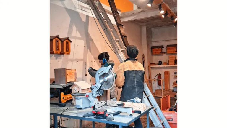 Ouverture de l'entrée principale